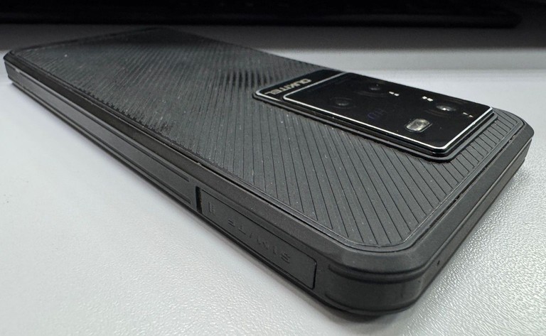 Распродажа Oukitel WP50 4/256GB Black, продавец Техноскарб