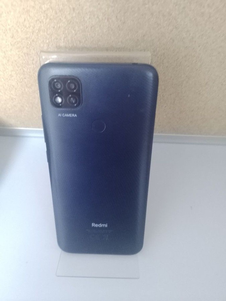 Дешево Xiaomi redmi 9c nfc 2/32gb з ломбарду