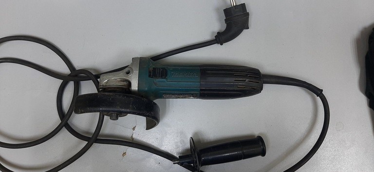 Дешево Makita GA5030R з ломбарду
