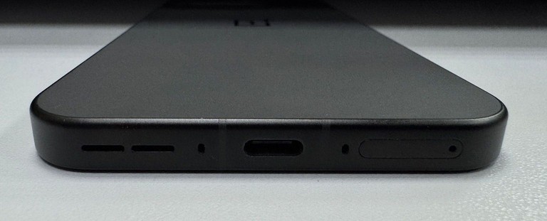 Oneplus 15 12/256GB Black Код:01-201154046. Изображение 10