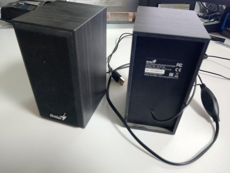 Объявление Genius SP-HF180 Black Б/У