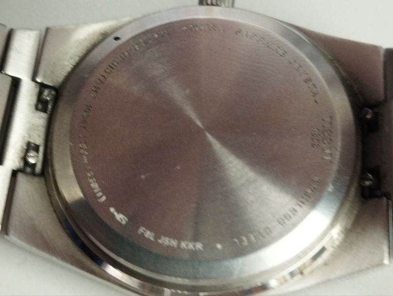 Дешиво Tissot t137410a с ломбарда