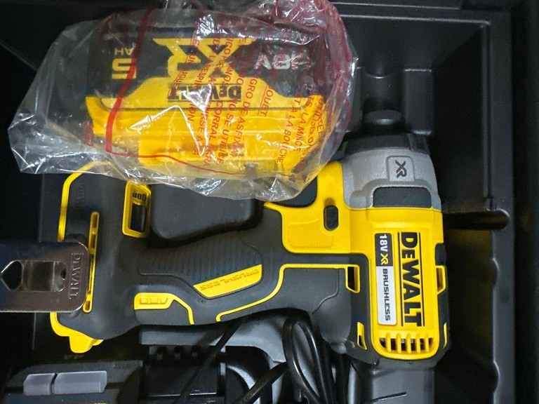 Dewalt DCK266P2 Код:01-201180890. Зображення 5