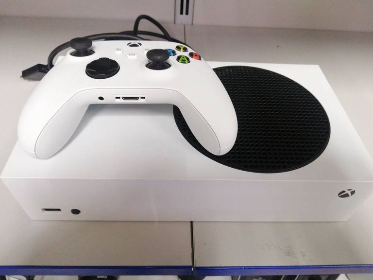 Купить Xbox360 series s 512gb Б/У
