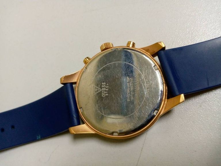 Оголошення Guess w1055g2 Б/У
