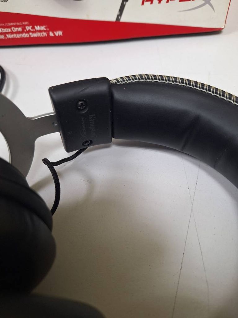 Дешево Hyperx cloud з ломбарду