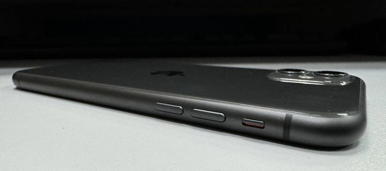 Apple iphone 11 128gb Код:01-200190393. Изображение 5