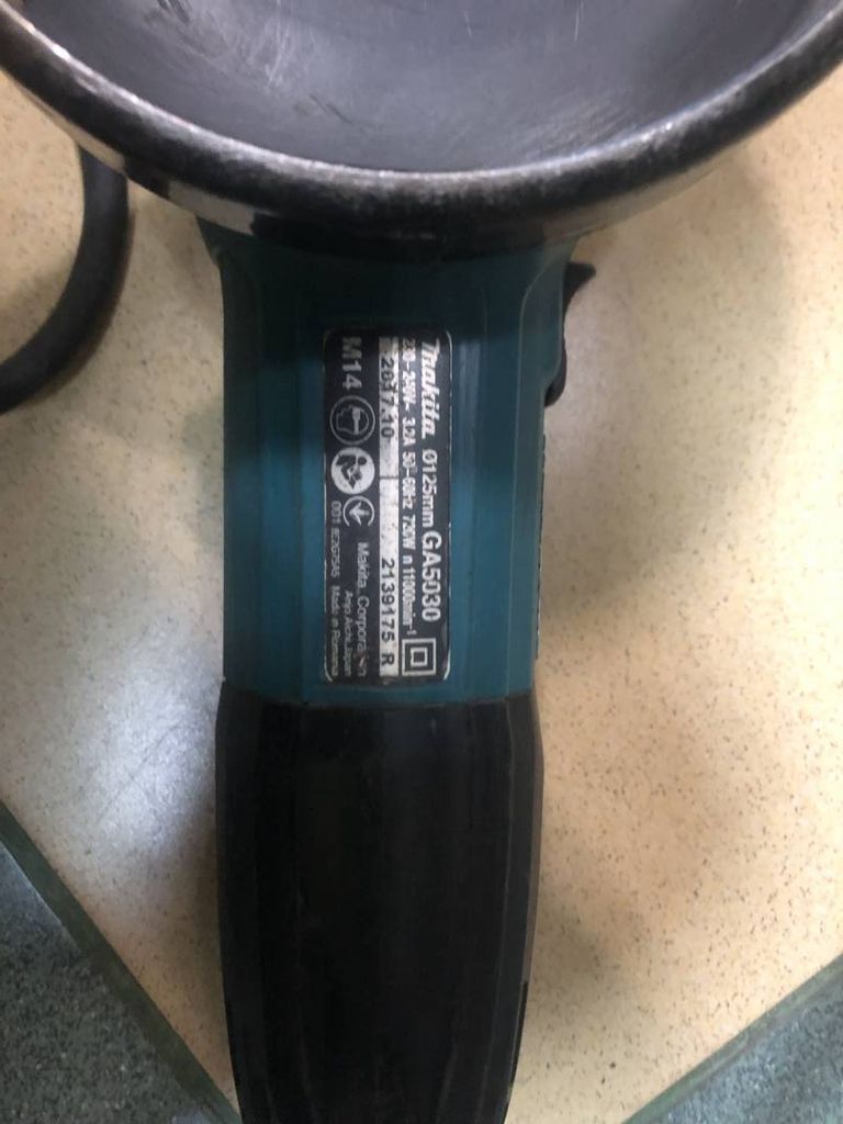 Makita GA5030