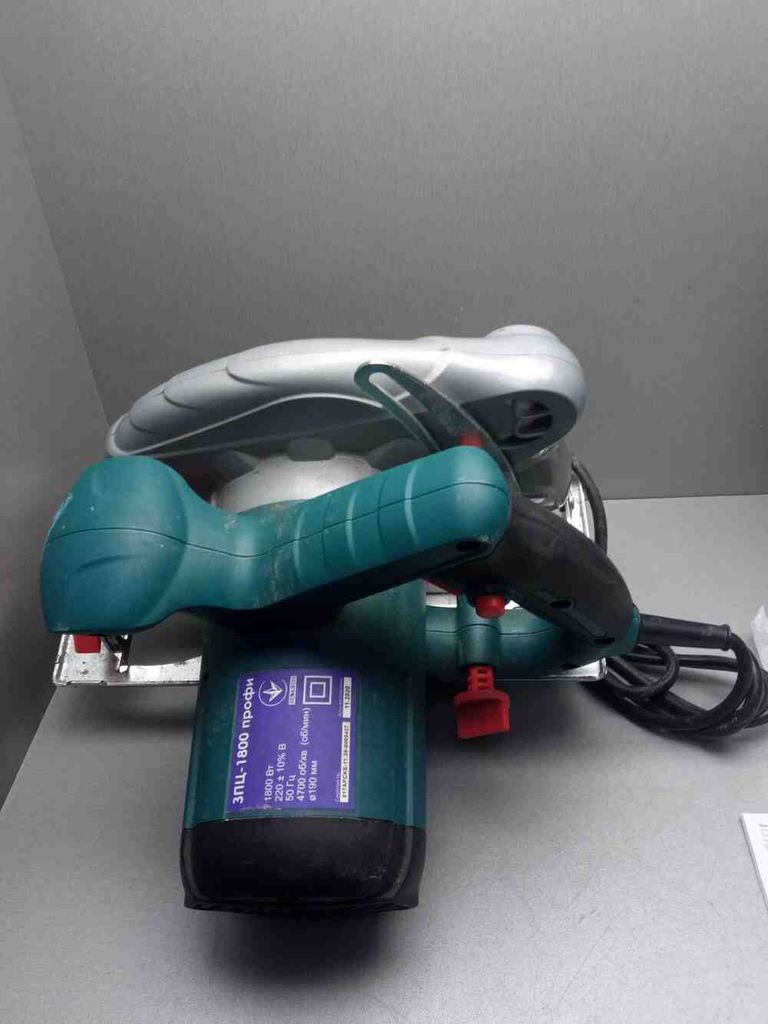 Купити Зенит зпц-1800 профи Б/У