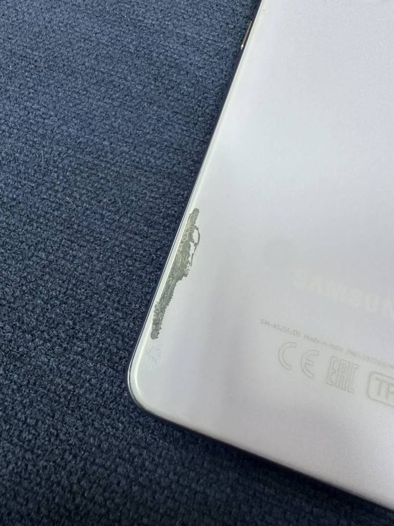 Объявление Samsung galaxy a52 4/128 Б/У