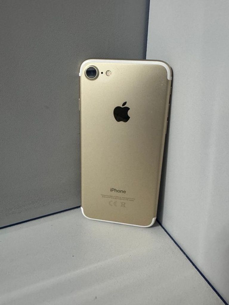 Apple iphone 7 32gb Код:01-200510579. Зображення 6