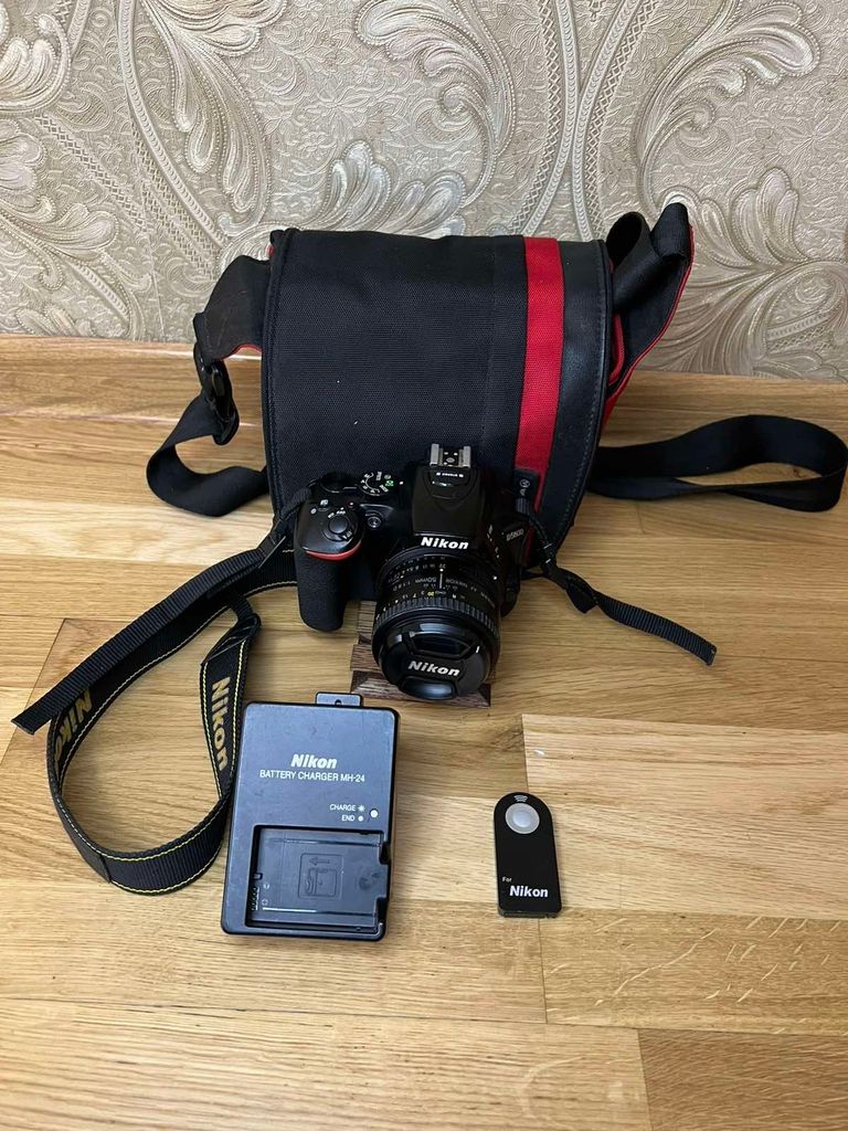 Купити Nikon D5600 kit (18-55mm VR) (VBA500K001) Б/У
