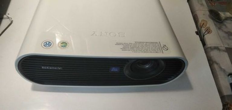 Оголошення Sony VPL-EW5 Б/У