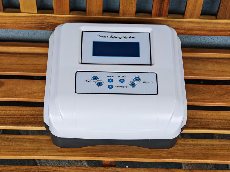 Апарат для догляду за шкірою обличчя, безголкова мезотерапія, омолодження шкіри Elitzia ETM222. Новий. Код:null. Изображение 5