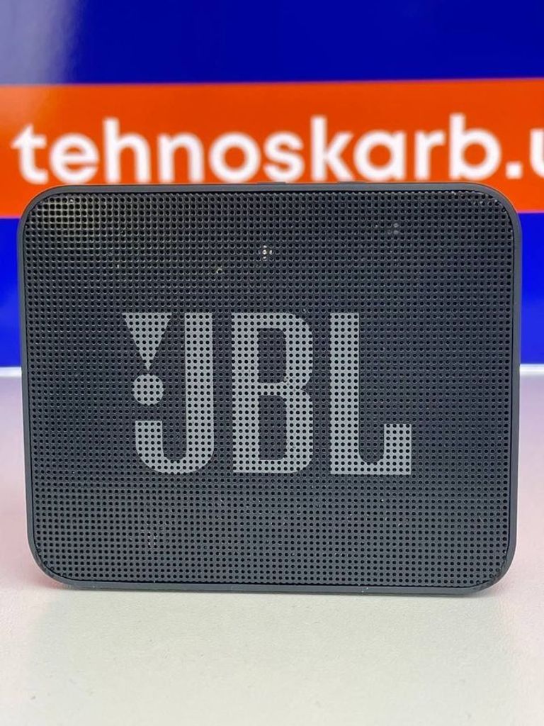Купить Jbl GO Essential Blue (JBLGOESBLU) Б/У