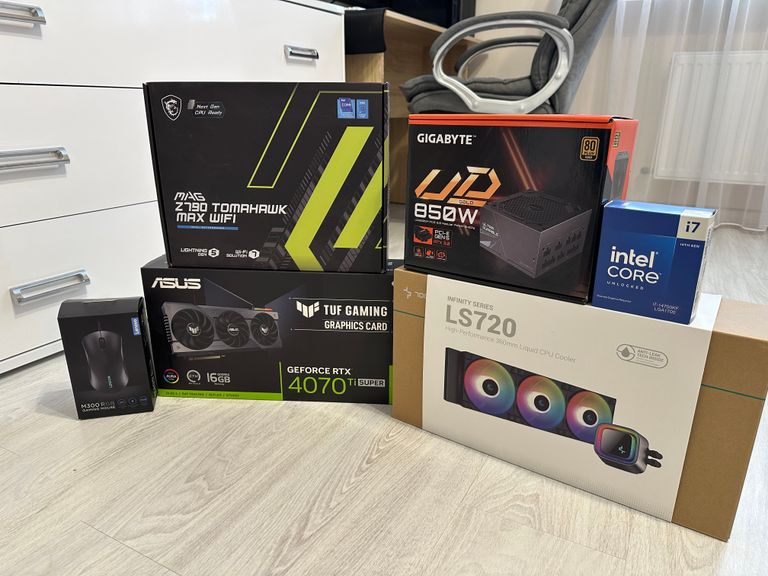 Дешево Rtx 4070ti super з ломбарду