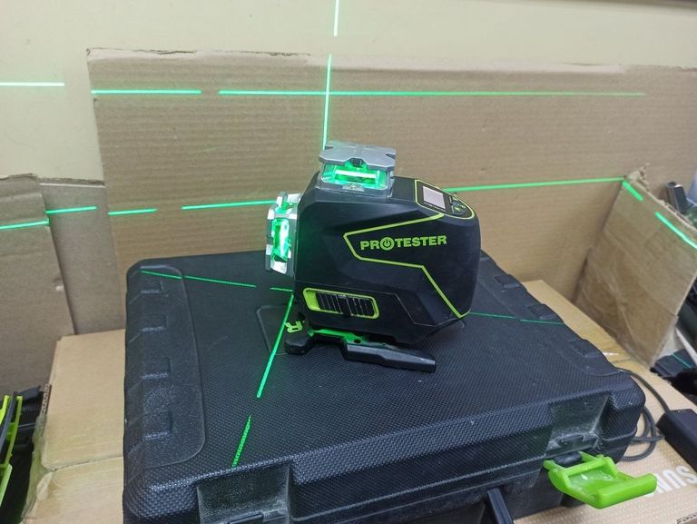 Оголошення Protester LL516G Б/У