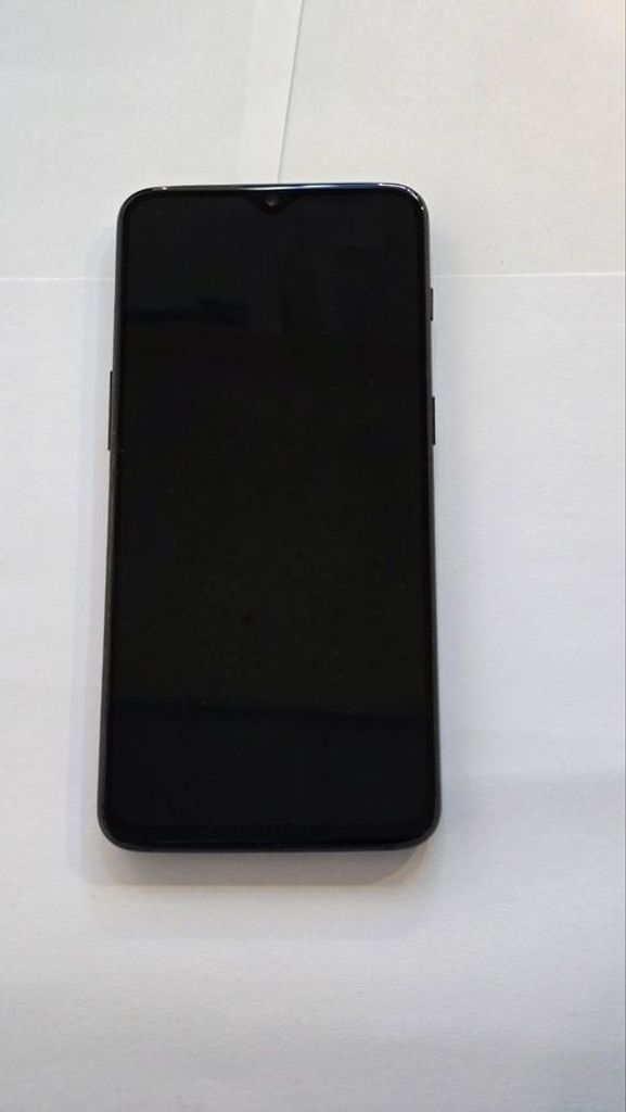 Купить One Plus 6t a6013 8/128gb Б/У