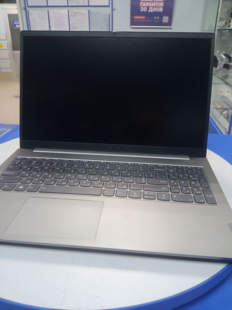 Дешиво Lenovo 15/ryzen 5 5625u ddr4/8gb ddr4/hdd *відсутній/ssd 512 gb/*інтегрована с ломбарда