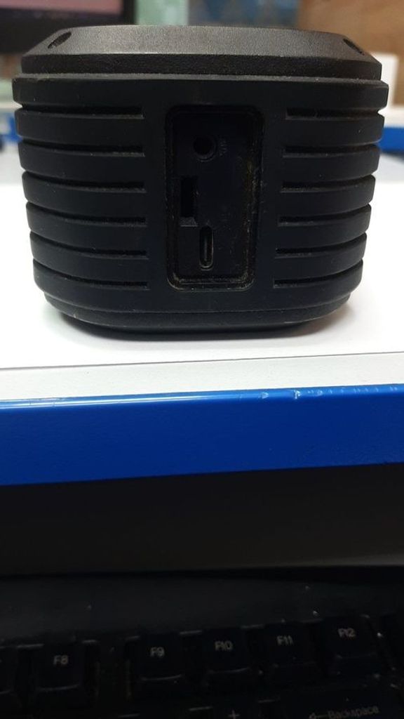 Divoom Voombox-outdoor Red Код:01-200795623. Изображение 5