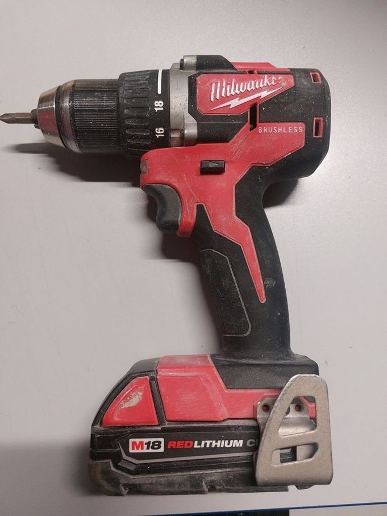 Milwaukee m18 2801-20 1акб зп Код:01-200795687. Зображення 6