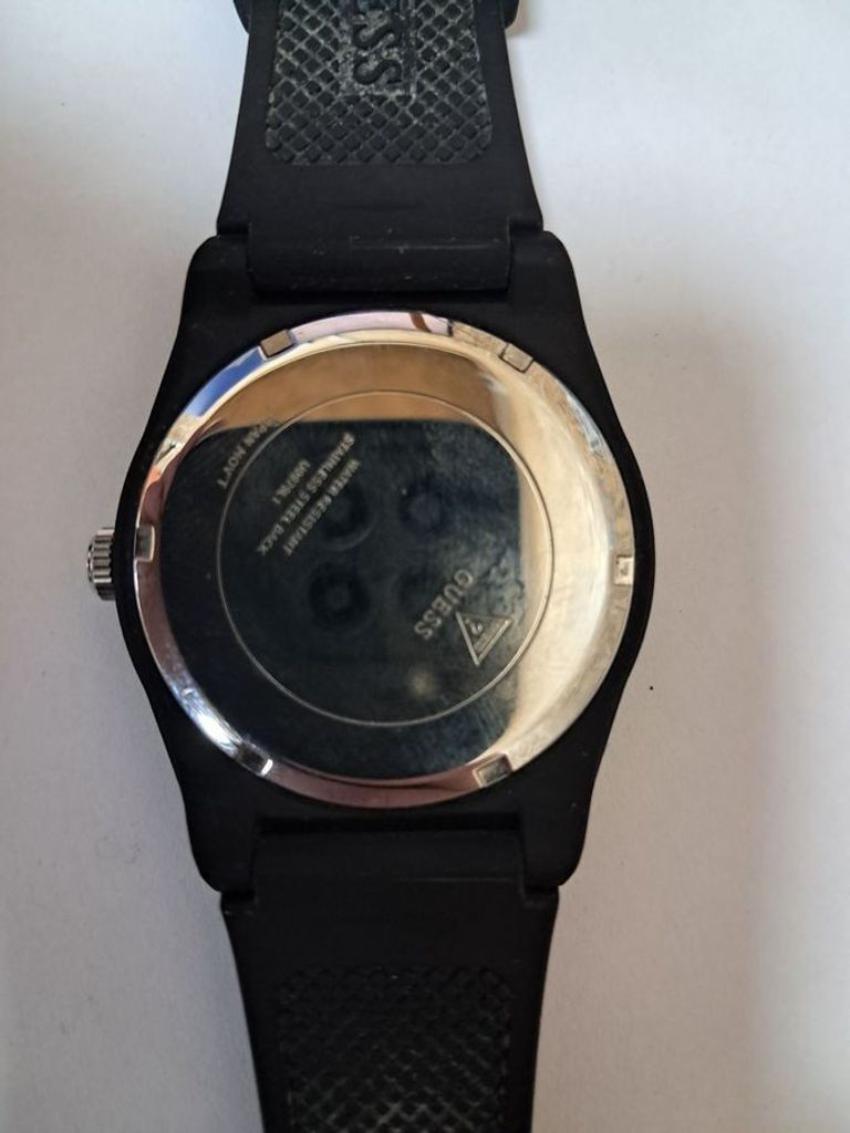 Распродажа Guess u0979l1, продавец Техноскарб