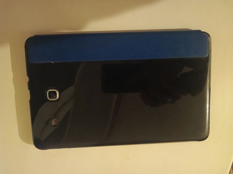 Samsung Galaxy Tab E 9.6 3G Gold Brown (SM-T561NZNA) Код:null. Изображение 6