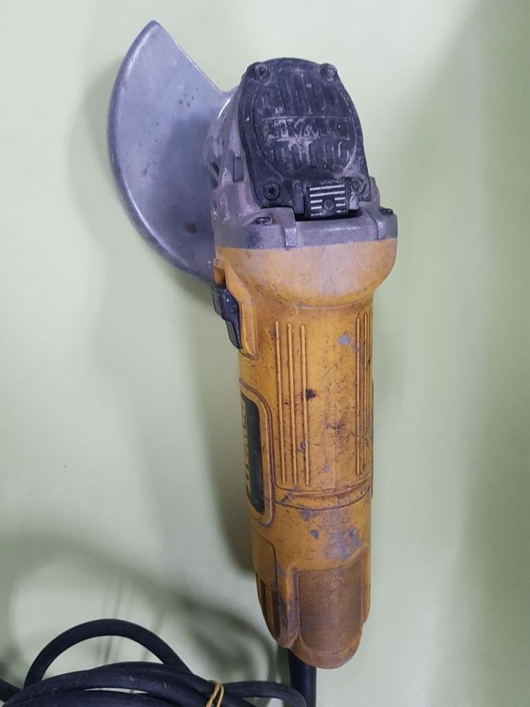 Объявление Dewalt DWE4151 Б/У