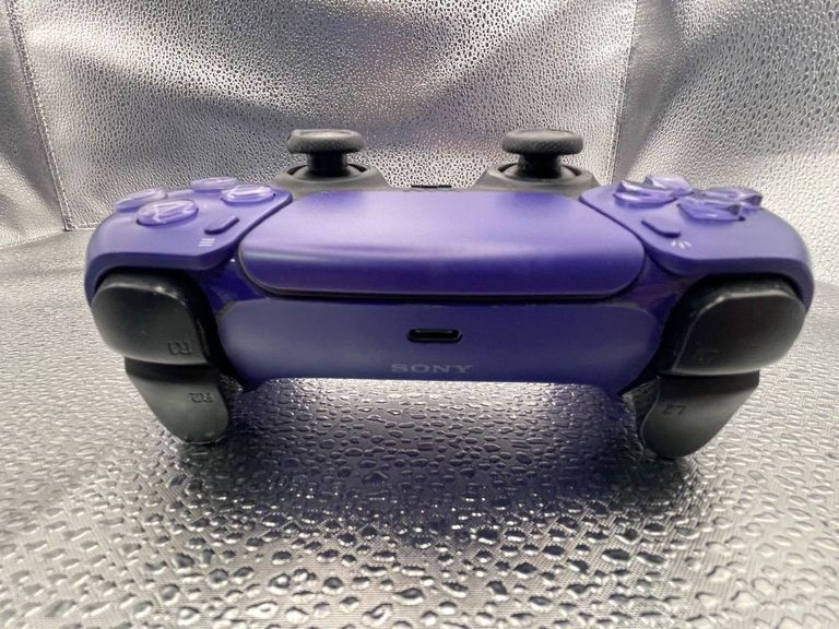 Дешево Sony DualSense Black з ломбарду