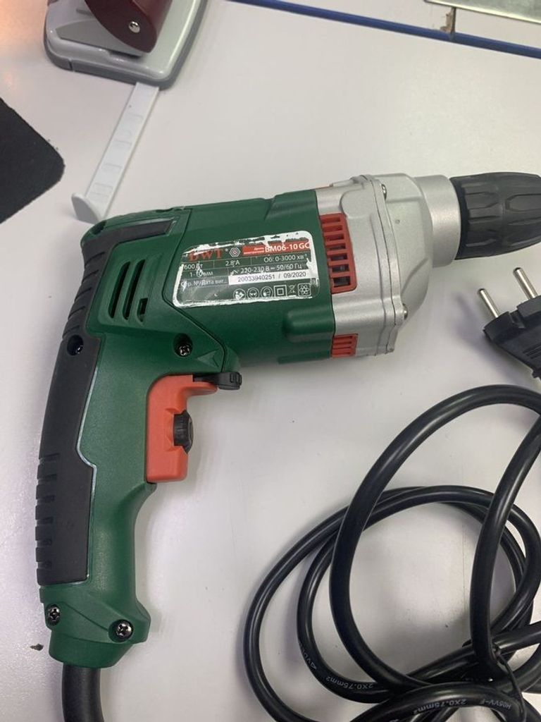 Дешево Dwt BM06-10GC з ломбарду