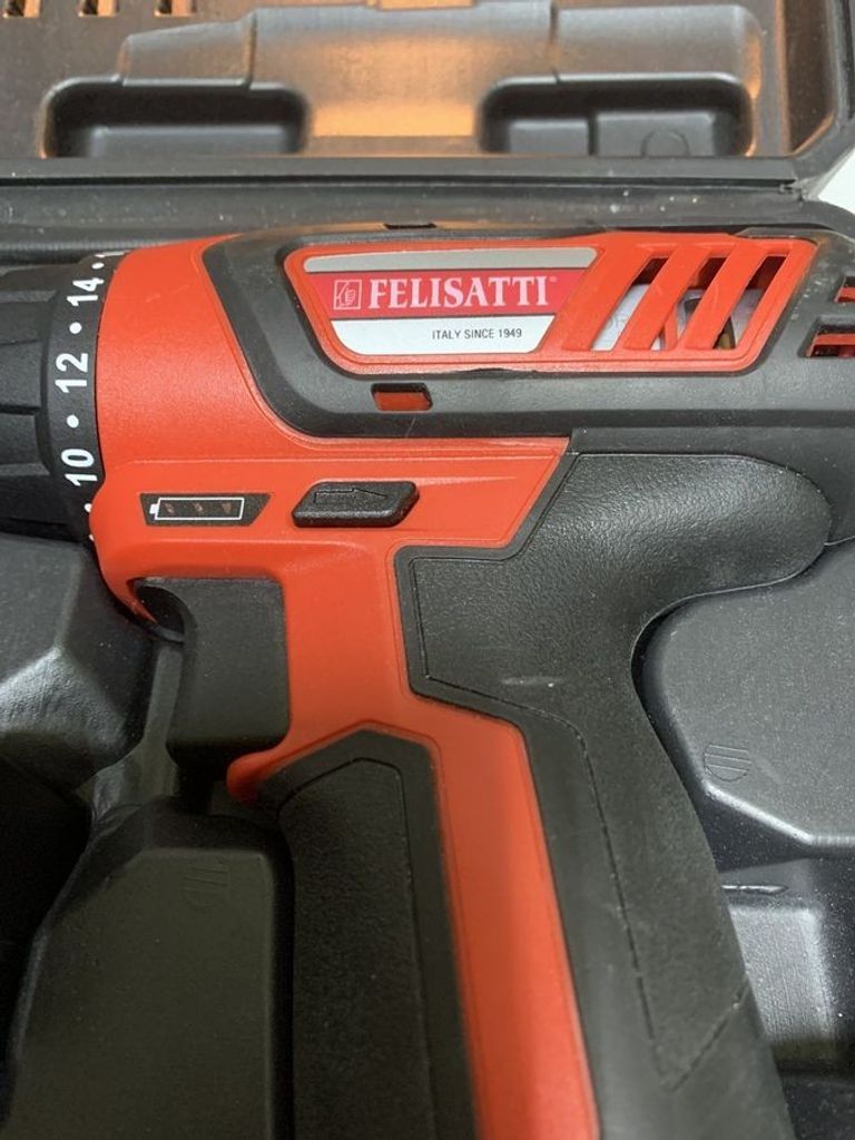 Дешево Felisatti ДА-12ЭР/F11130 з ломбарду