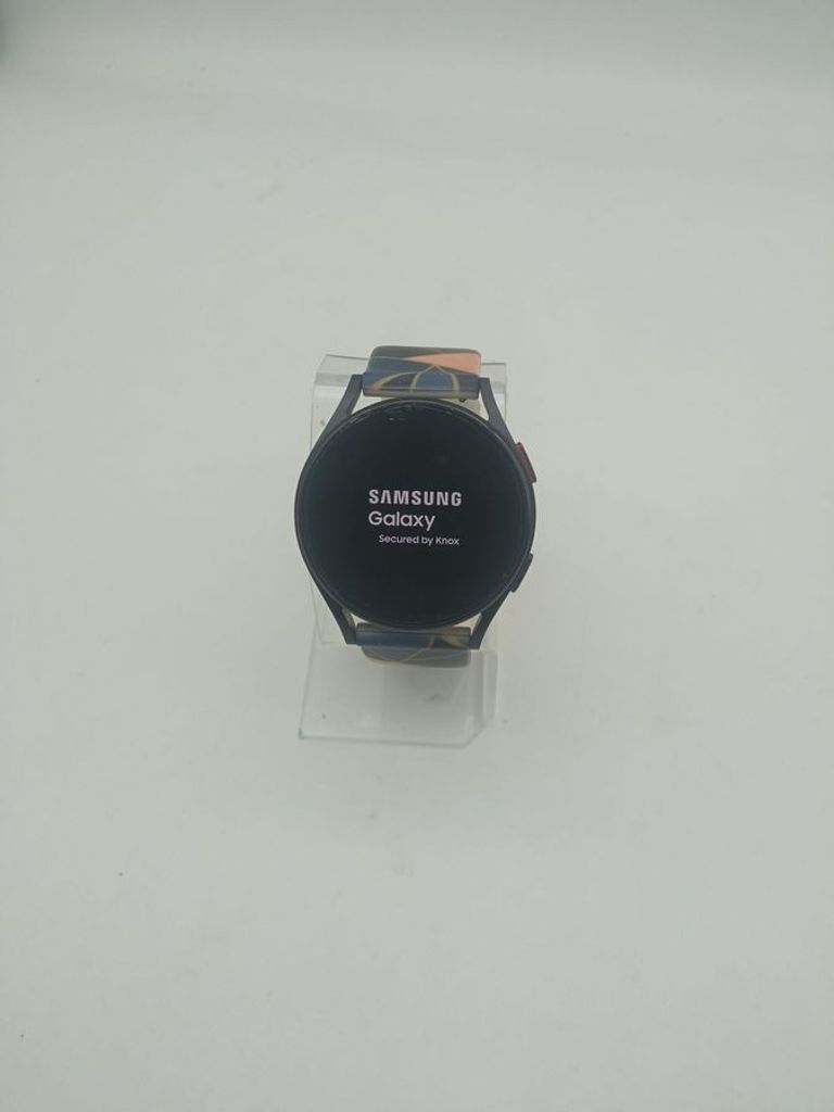 Купить Samsung galaxy watch5 40mm Б/У