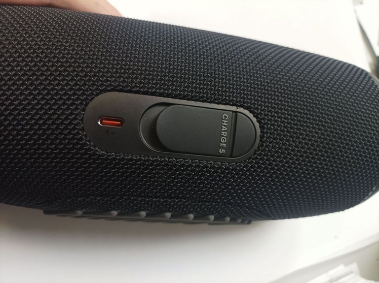 Дешево Jbl charge 5 з ломбарду