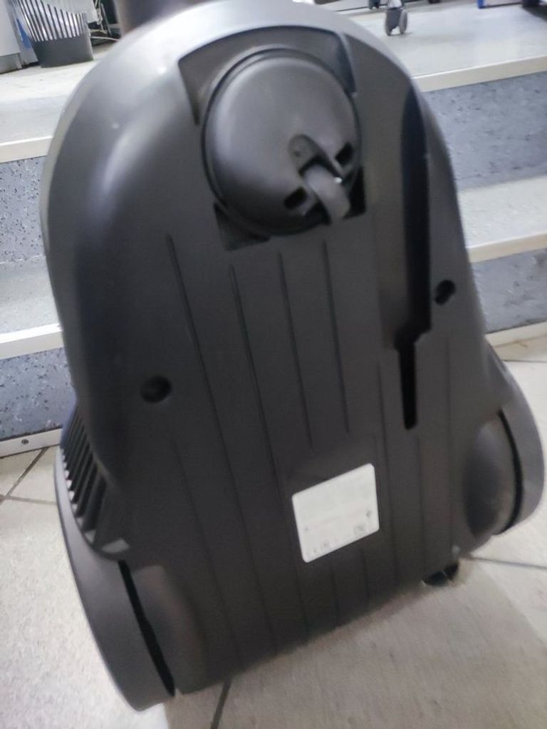 Распродажа Bosch Serie 4 BGS21X320, продавец Техноскарб