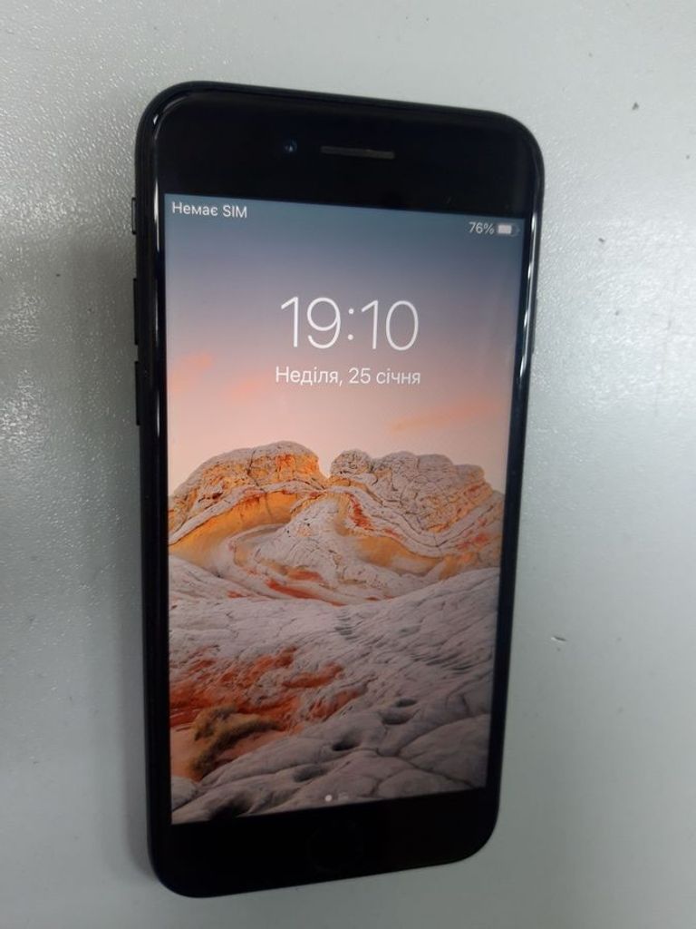 Купити Apple iphone 7 32gb Б/У