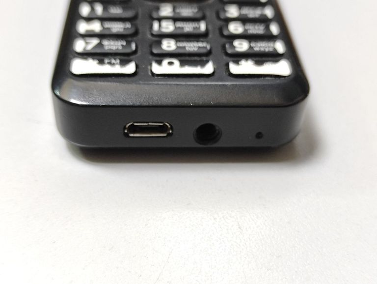 Дешево Ergo b181 з ломбарду