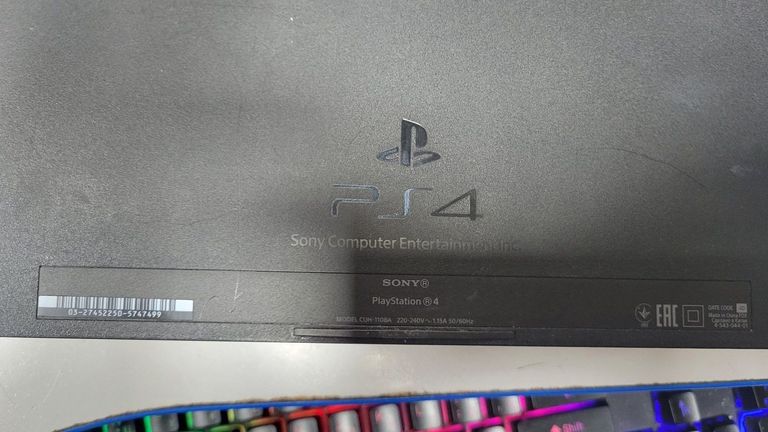 Дешево Sony playstation 4 500gb з ломбарду