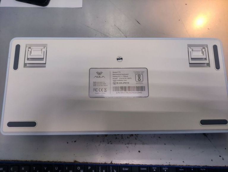 Дешиво Aula f75 wireless с ломбарда