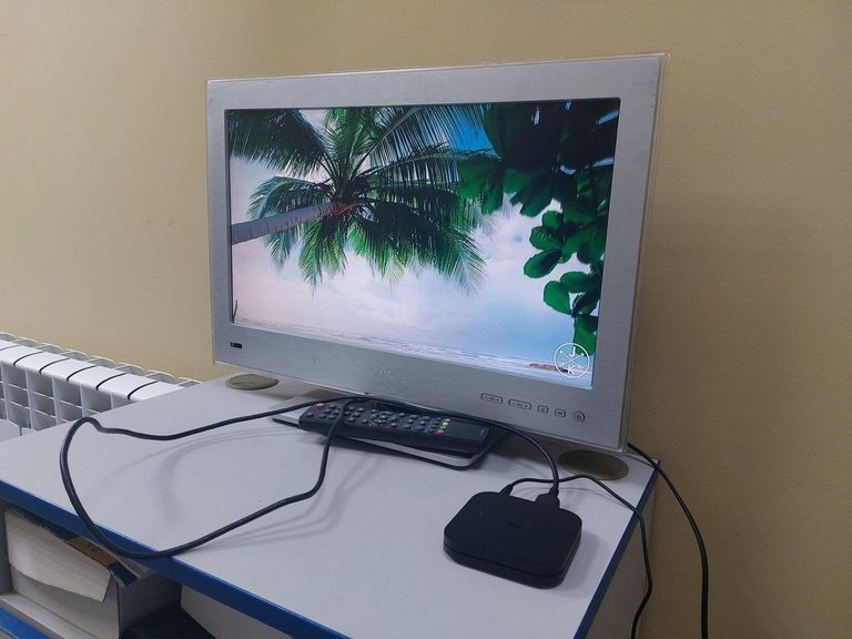 Оголошення Xiaomi mi tv box s mdz-22-ab Б/У