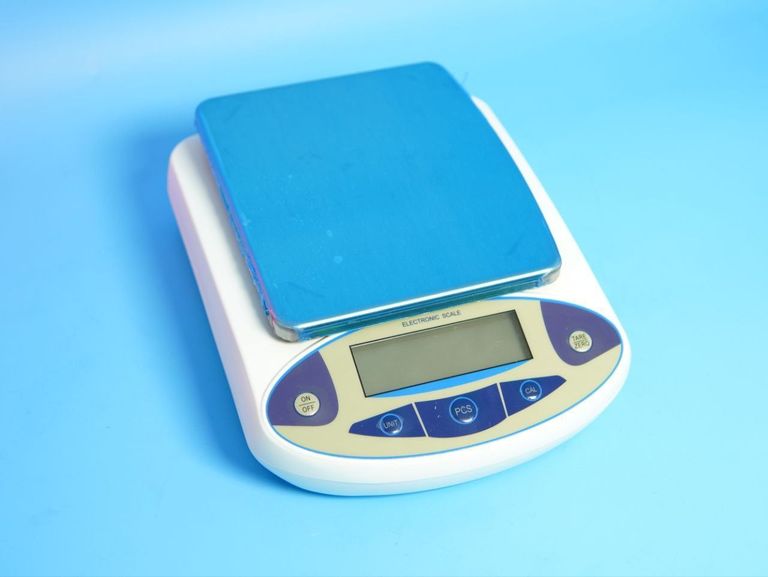 Купить VEVOR 5 кг аналітичні з точністю 0,01 г Б/У