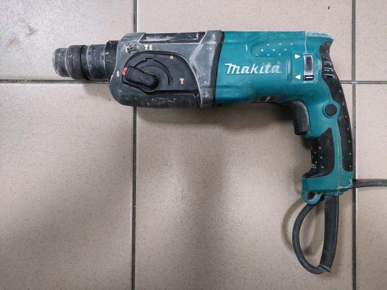 Оголошення Makita HR2470 Б/У