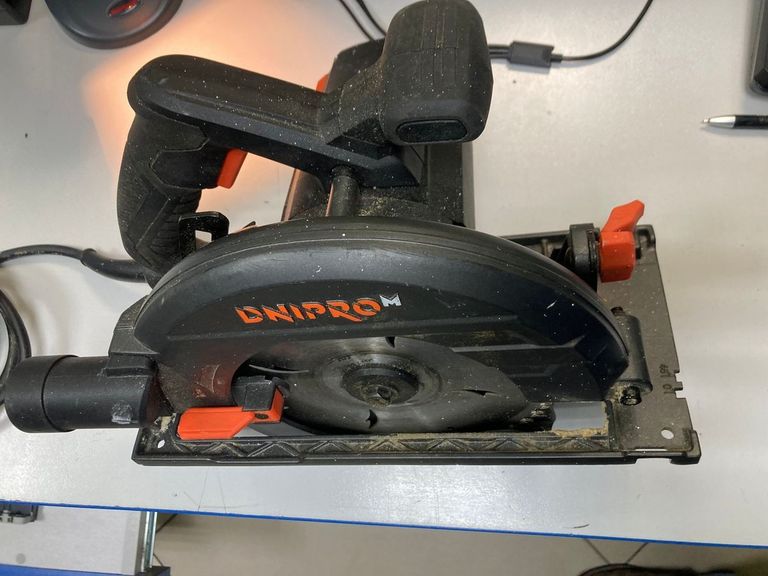 Купить Dnipro-M cs-185lx Б/У