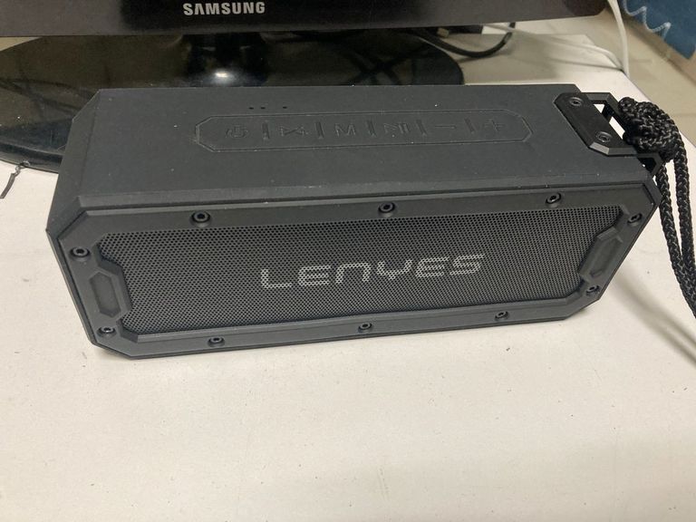 Купити Lenyes s108 Б/У