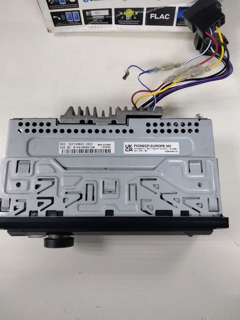 Pioneer MVH-S320BT Код:01-200891032. Изображение 8