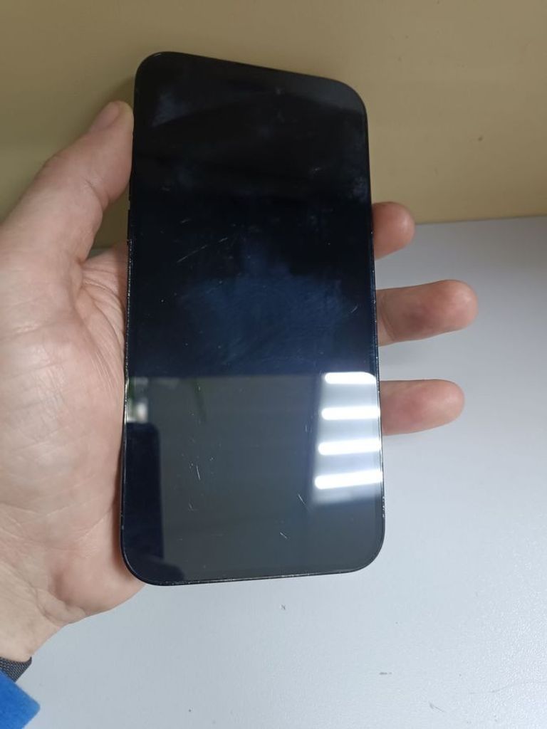 Дешиво Apple iphone 14 pro 256gb esim с ломбарда