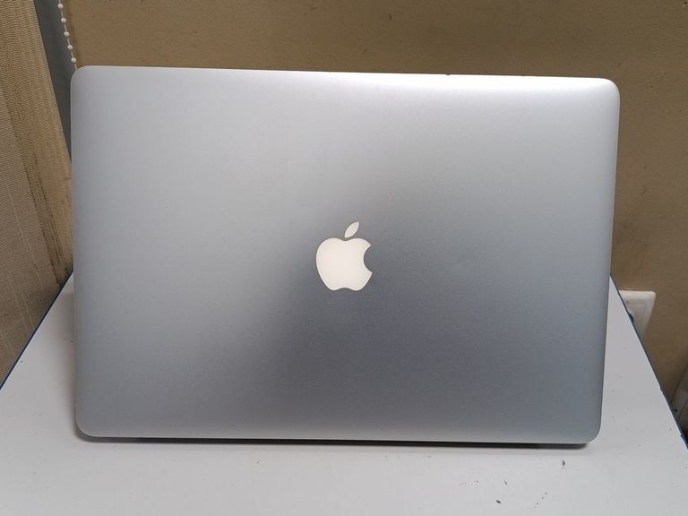 Розпродаж Apple a1398 15,4" core i7 2ghz/ram8gb/ssd256/intel iris pro 1536 mb, продавець Техноскарб