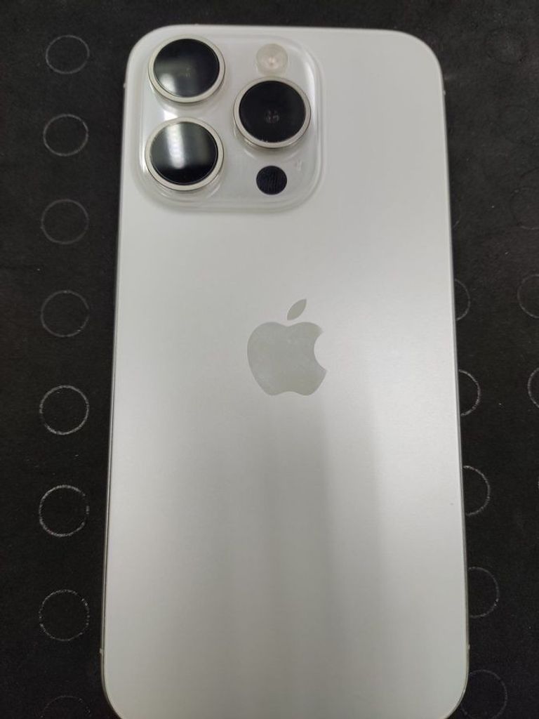 Дешево Apple iphone 15 pro 256gb esim з ломбарду