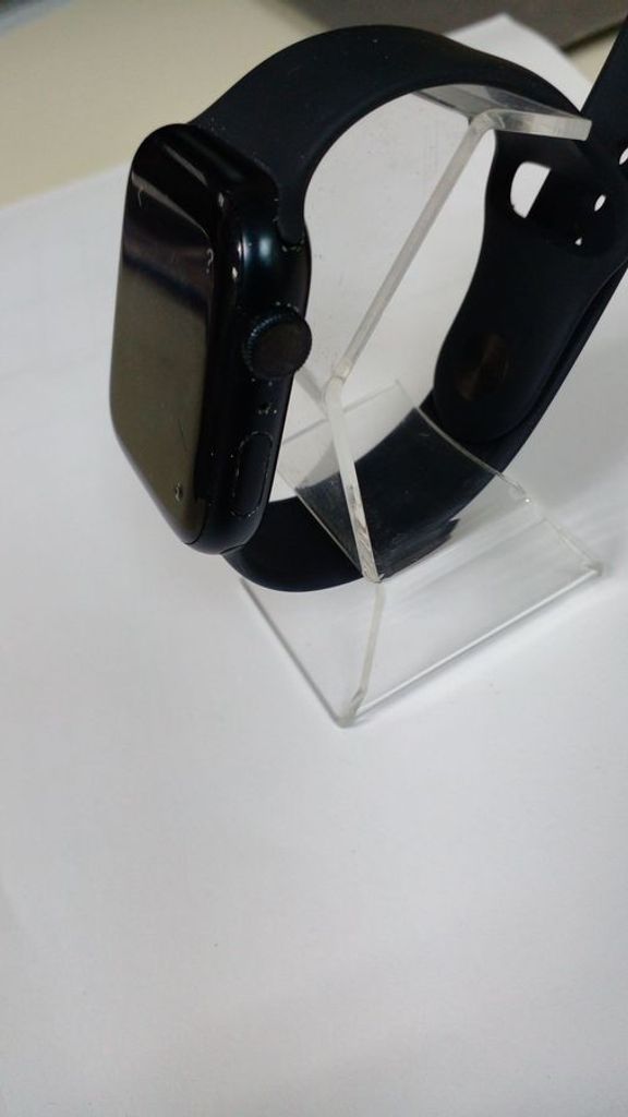 Оголошення Apple watch series 8 gps 45mm aluminum case Б/У