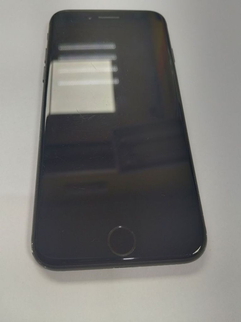 Купити Apple iphone 7 32gb Б/У