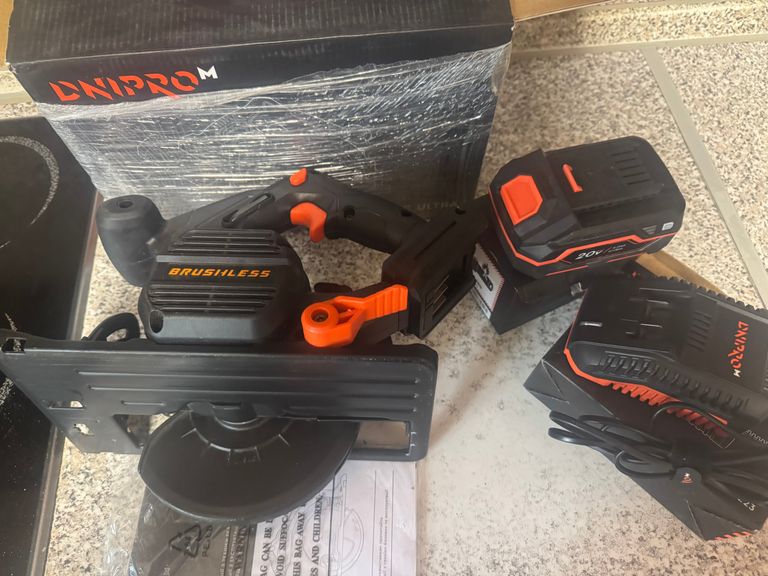 Оголошення Дніпро-М dsc-200bc ultra 1акб 4ah bp240+ зу Б/У